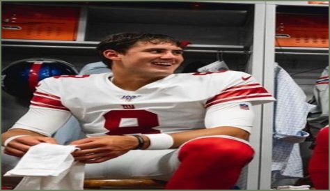 Daniel Jones Height, Weight, Family, Facts, Education, Biography